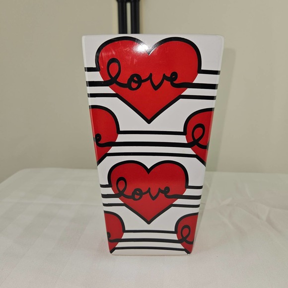 ProFlowers Ceramic Flower Vase Big Hearts w/ Love Black Lines Valentines Floral - Picture 1 of 5